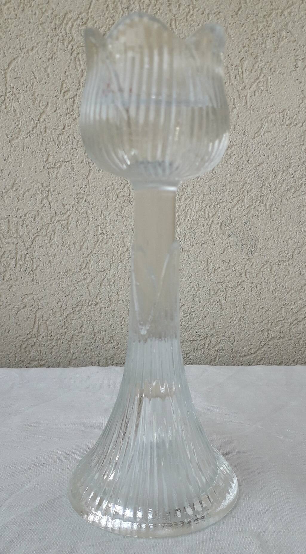 Paire de bougeoirs verre
