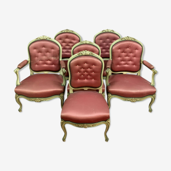 Salon Louis XV en bois laqué comprenant 4 fauteuils et 2 chaises