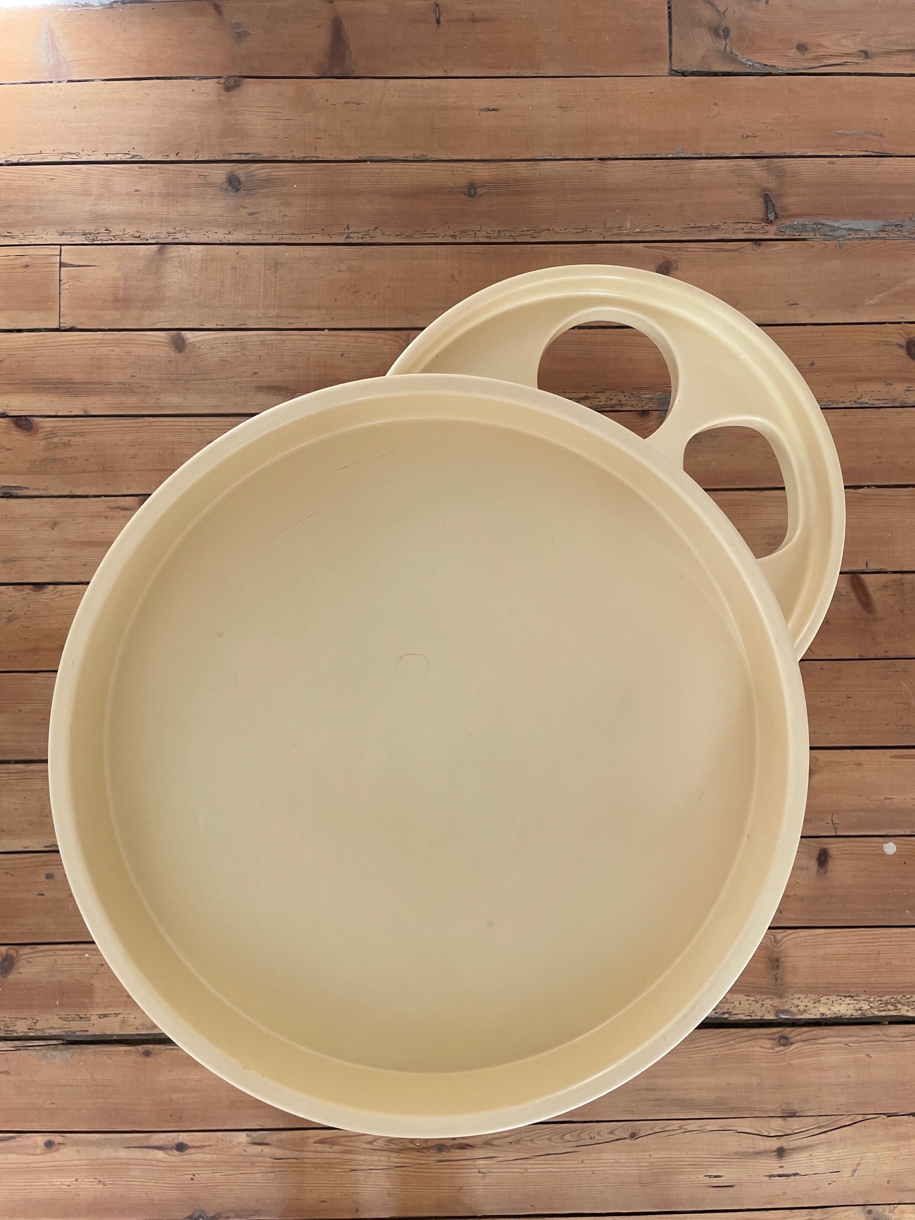 Space age bar cart, 1970