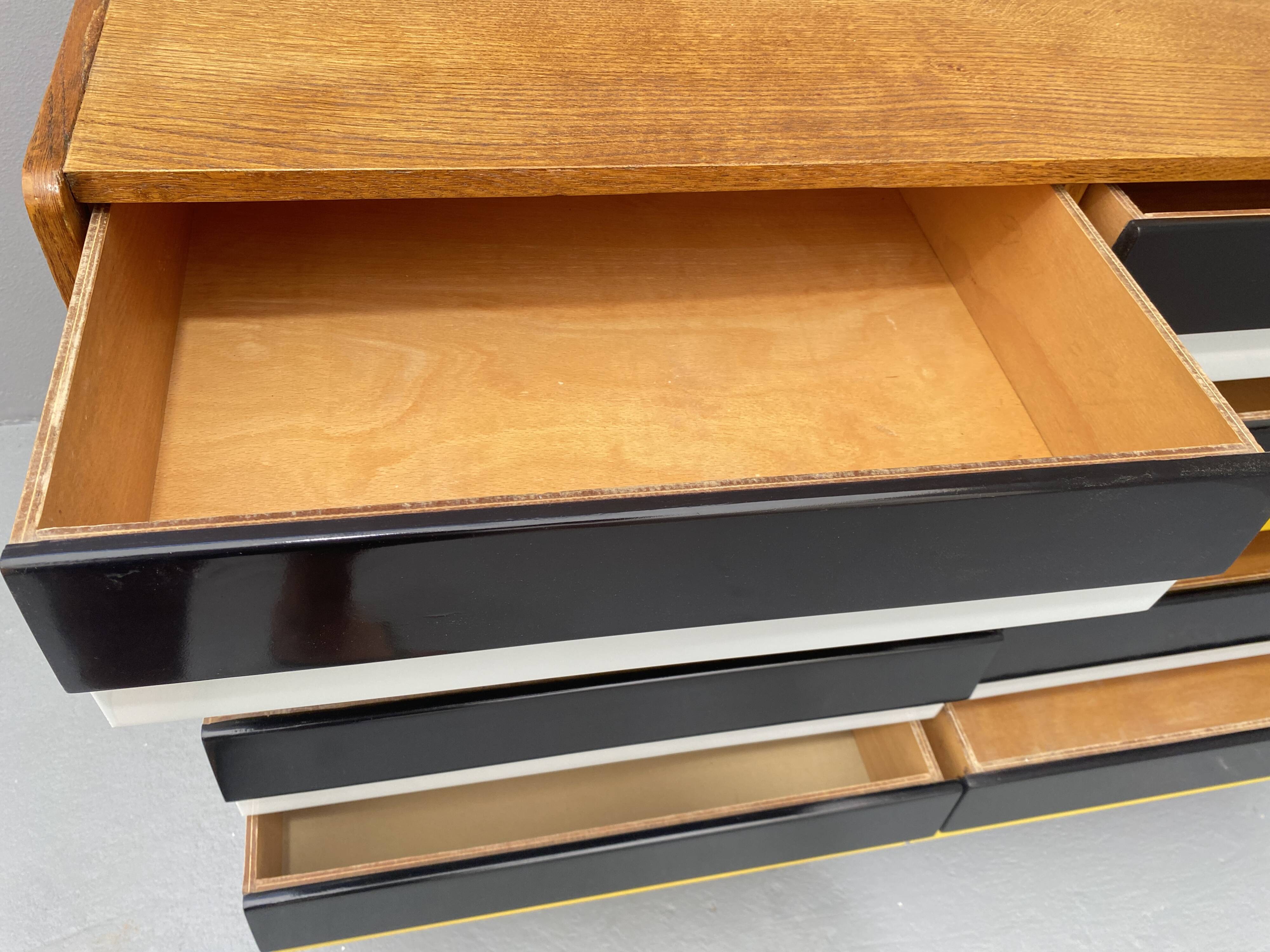 Commode à tiroirs U-453 du milieu du siècle par Jiri Jiroutek, Tchécoslovaquie, années 1960