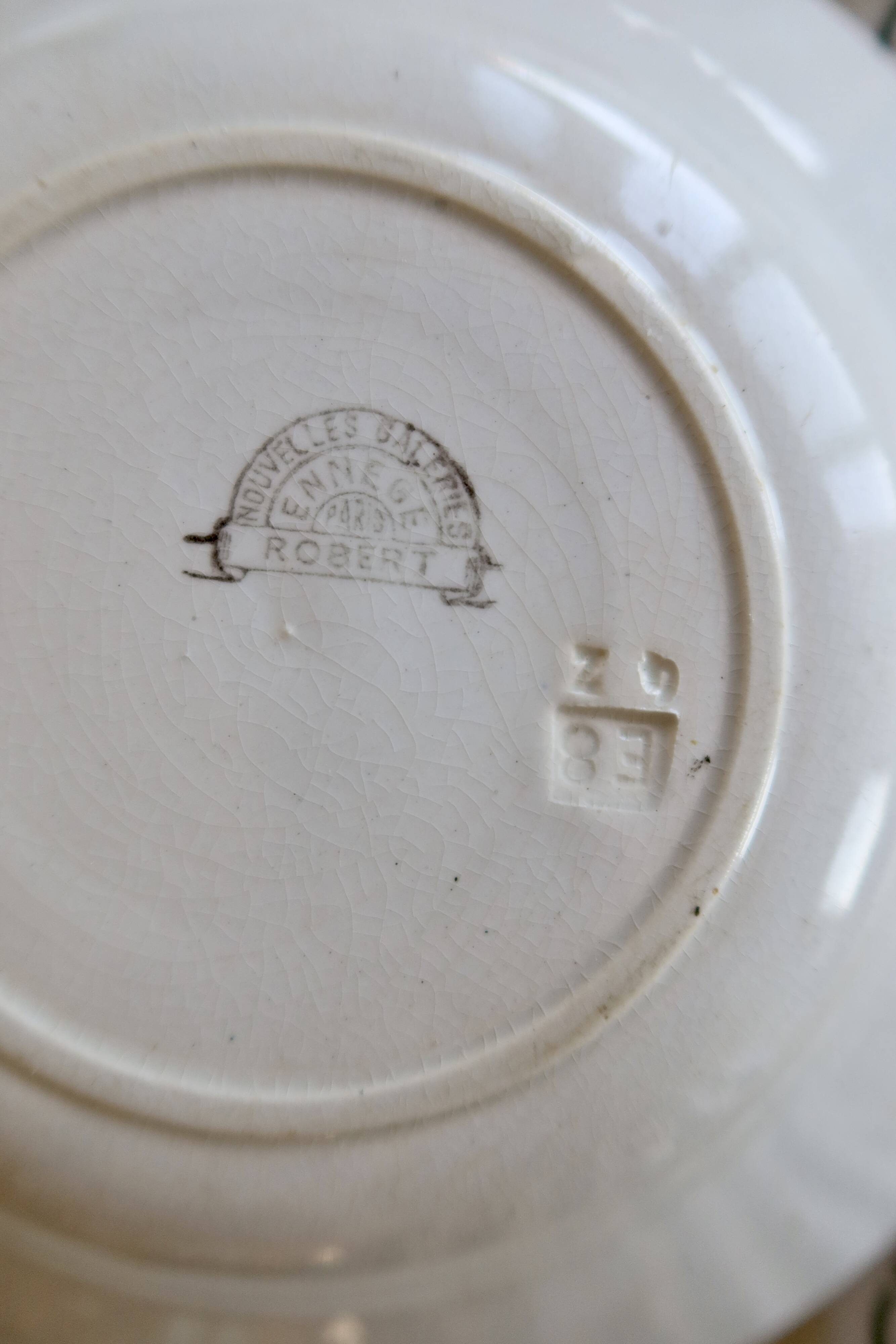 6 deep plates ironstone Nouvelles Galeries Ennegé Paris - Model R