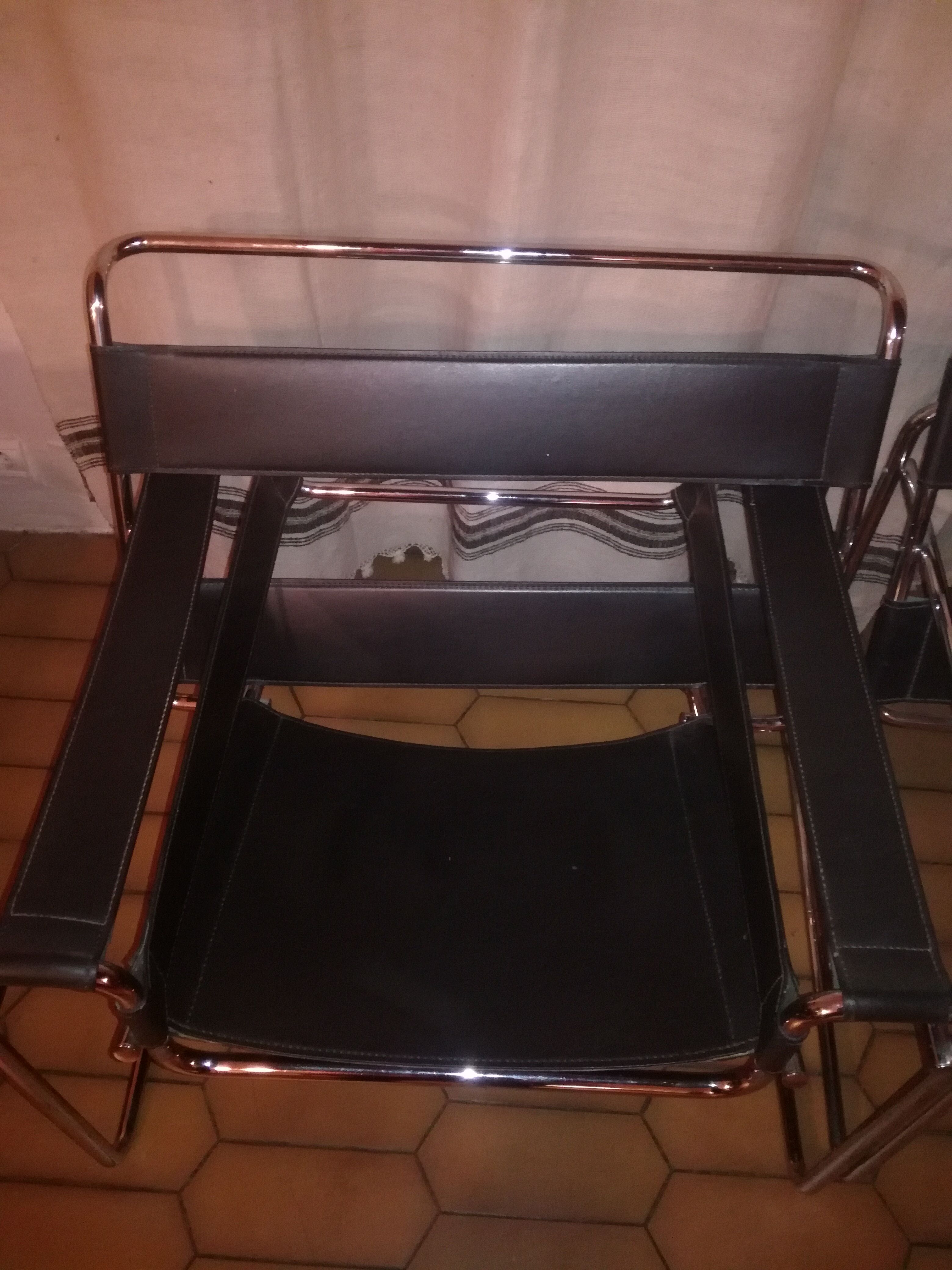 Pair of leather armchairs Breuer model B3