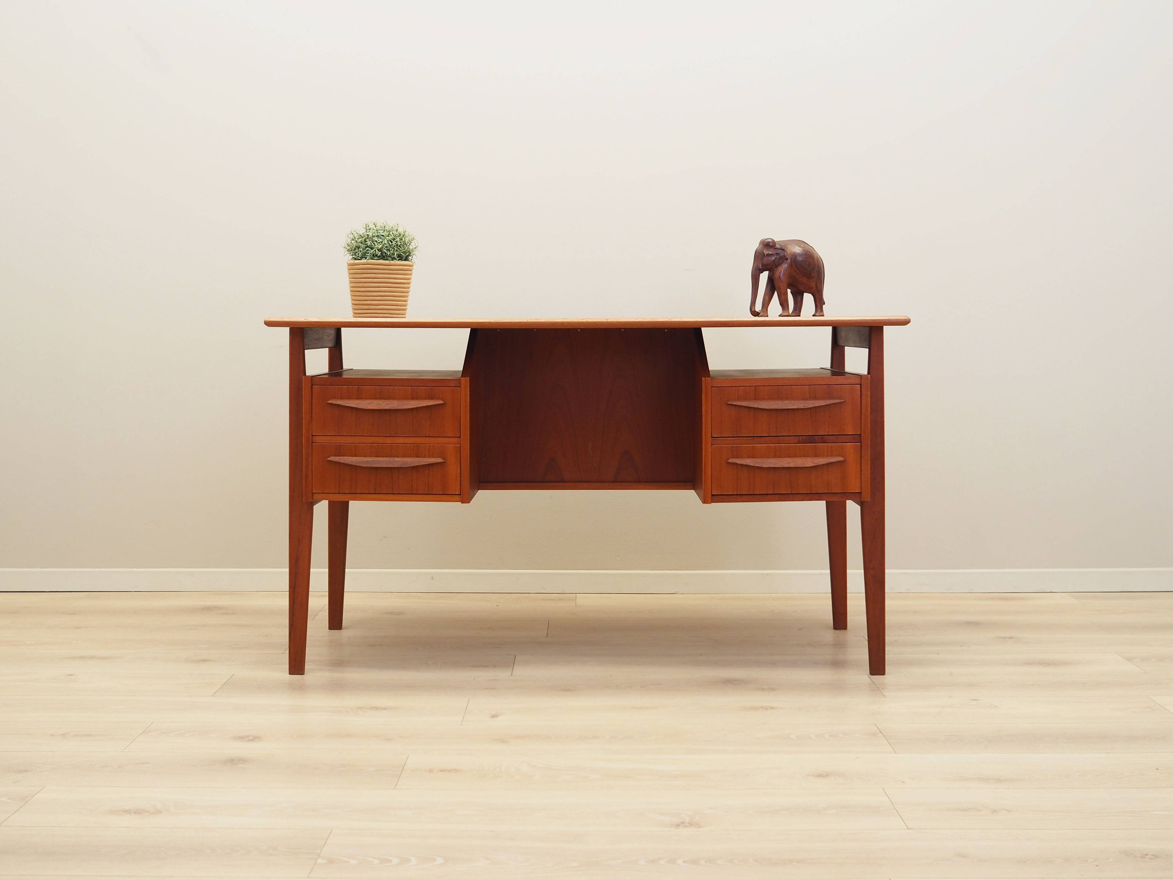 Teak desk, Danish design, 1970s, designer: Gunnar Nielsen, manufacturer: Tibergaard