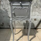 Bedside table