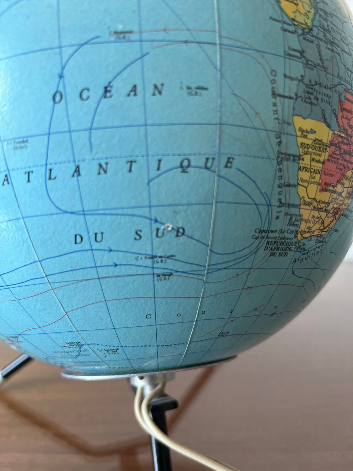 Globe Taride en verre George Philip & Son