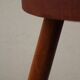 Tabouret brutaliste tripode
