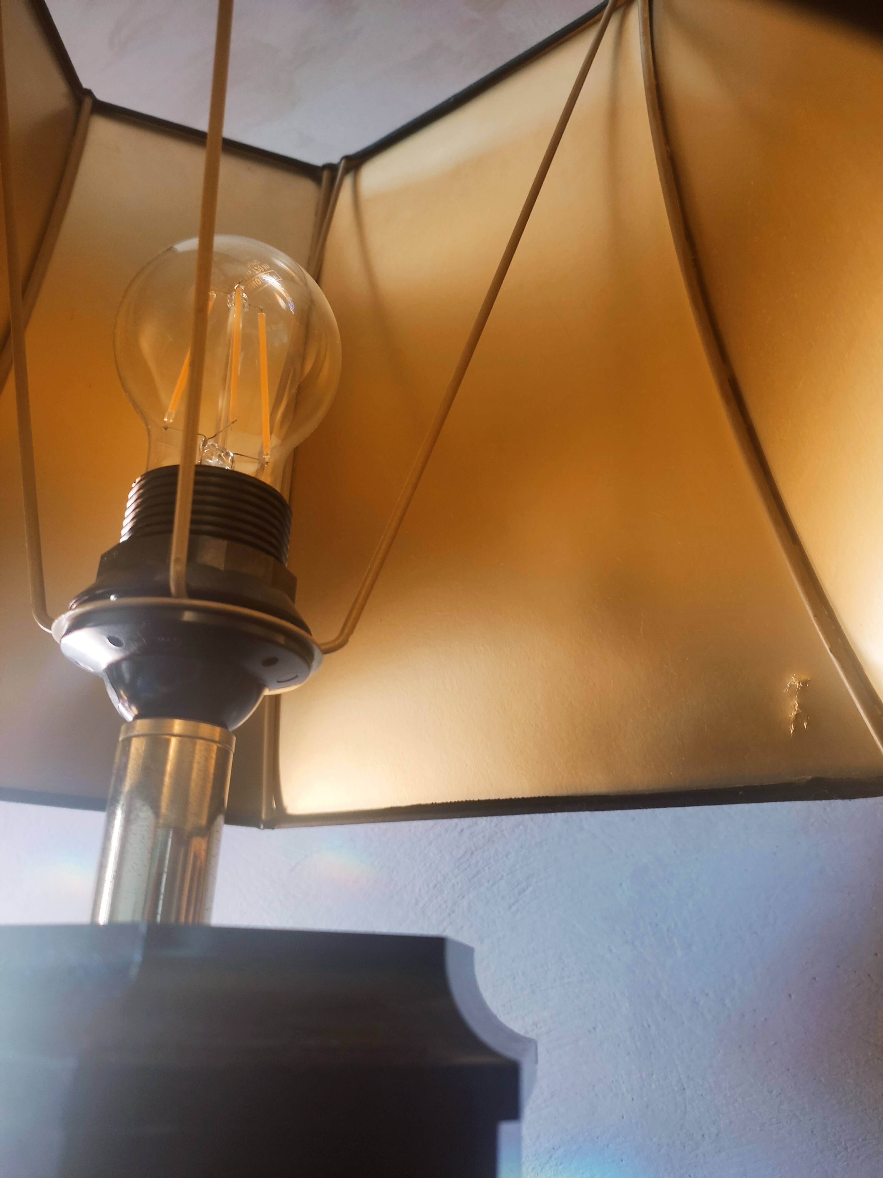 Asian-inspired black lamp