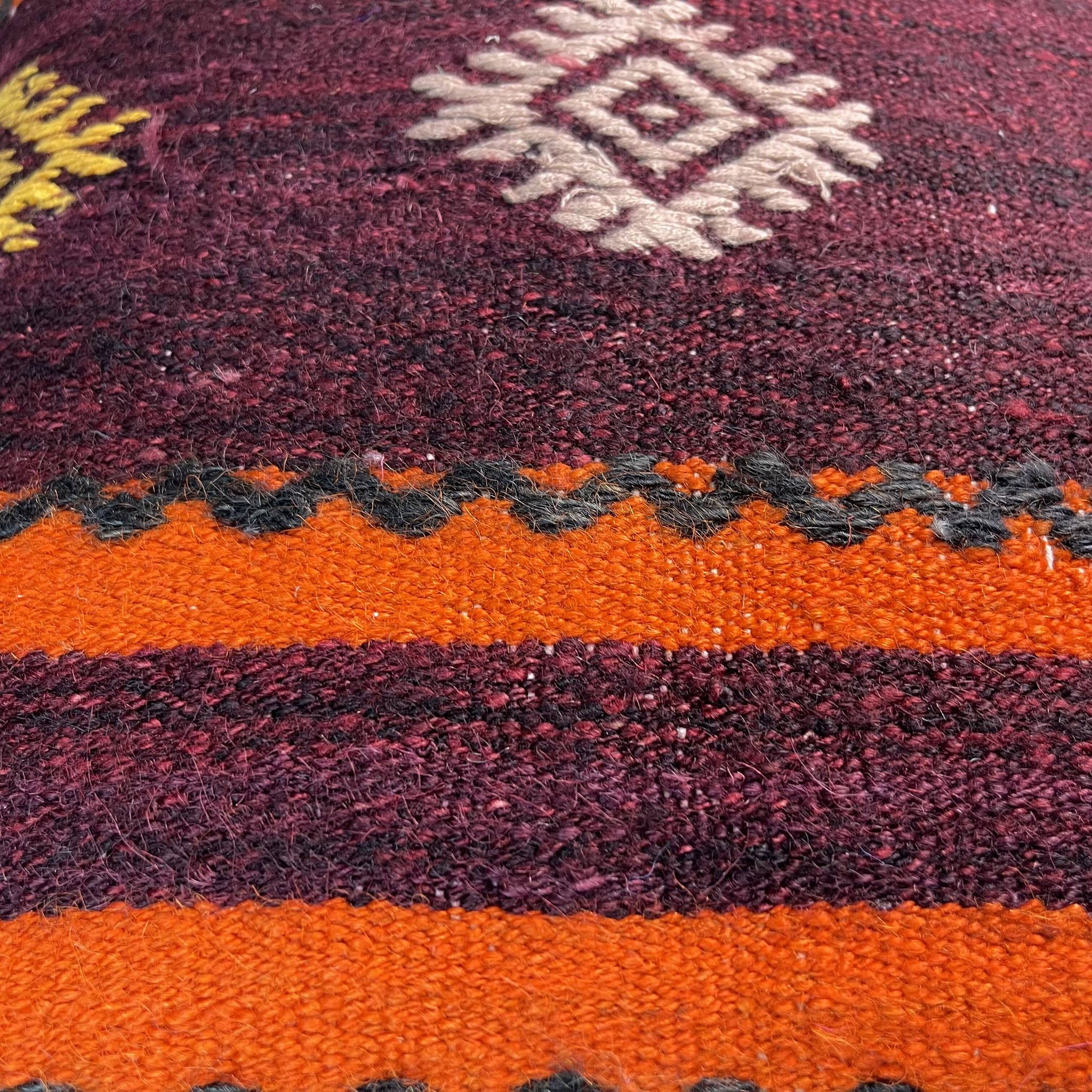 Vintage turkish kilim cushion cover , 40 x 40 cm