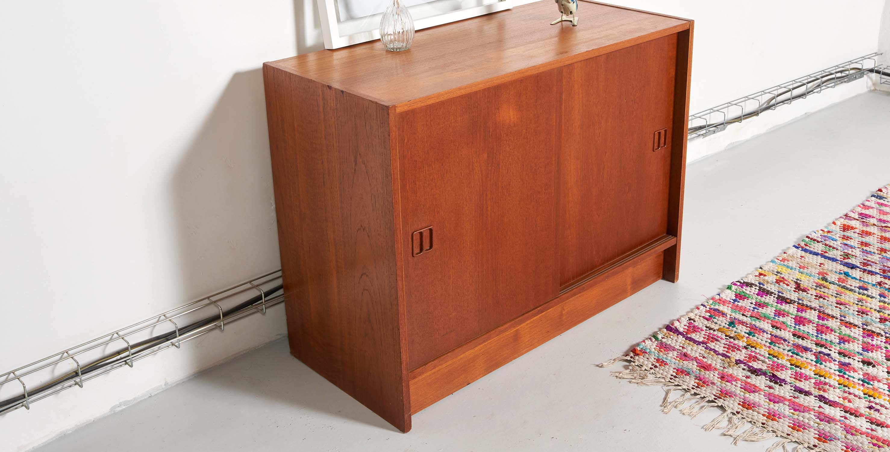 Danish furniture 1960-70 sliding doors