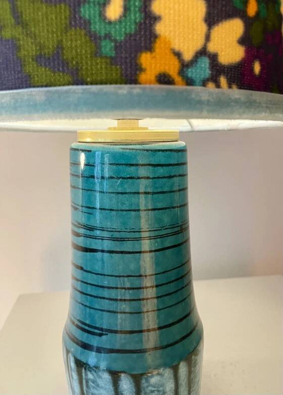 Wireless table lamp made of 1960s West German pottery ceramic.