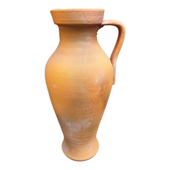 Jug in terracotta