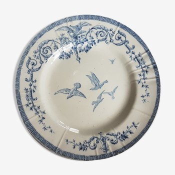 Plate faience of Gien with decoration of birds