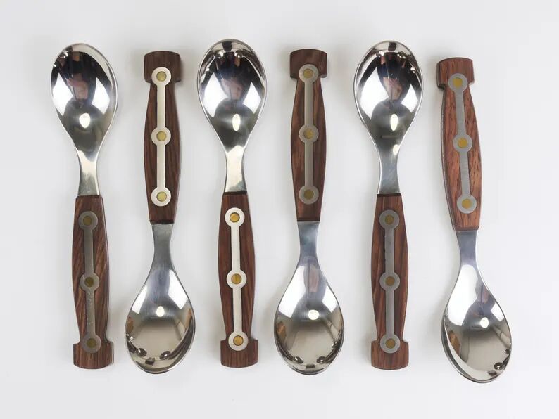 Unused Boxed Amboss 1050 Flatware, 32 Pieces / 6 Persons, Austria, 1950s