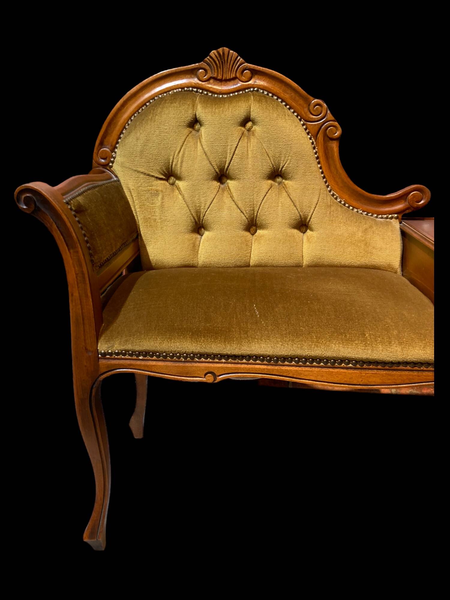 Telephone chair in wood and mustard fabric