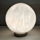 Lampe de table sphérique en verre soufflé de Murano blanc par La Murrina avec Murrines