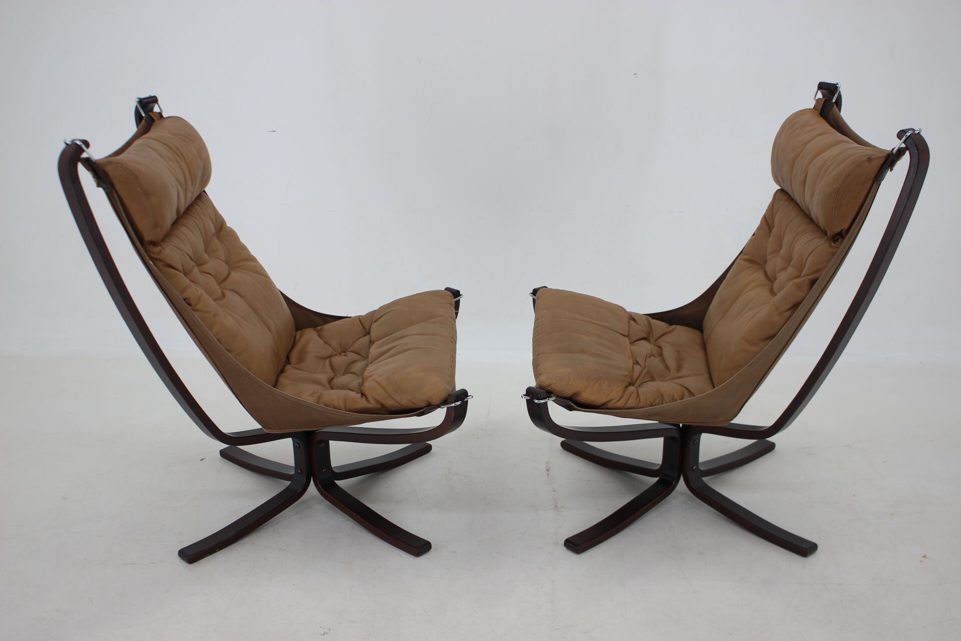 Sigurd Ressell Pair of Falcon Chairs Leather by Vatne Møbler Norway