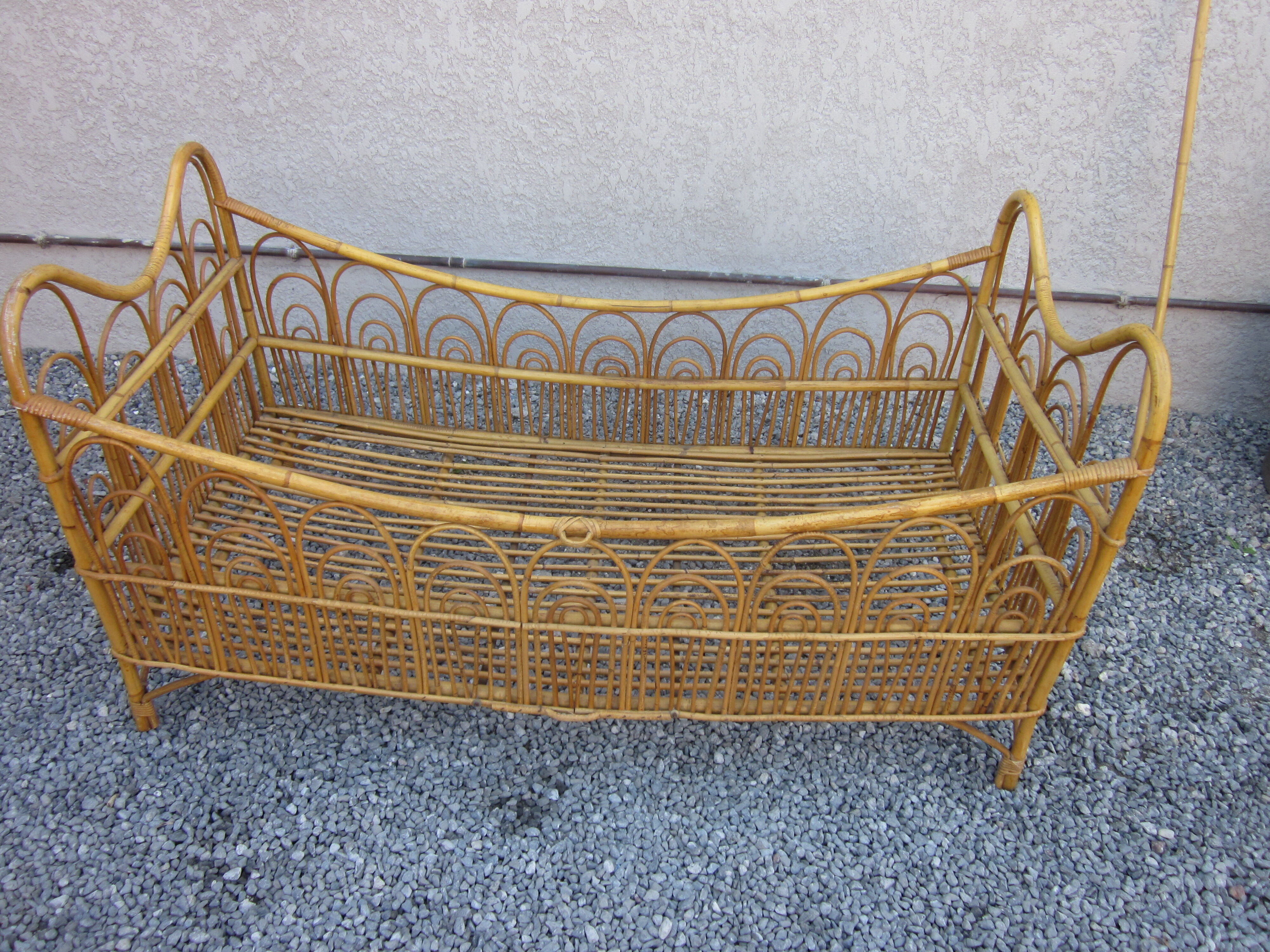 Rattan bed child of the 60s
