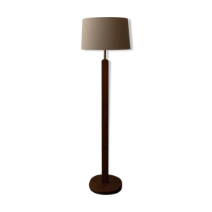 Lampe de sol en bois - design