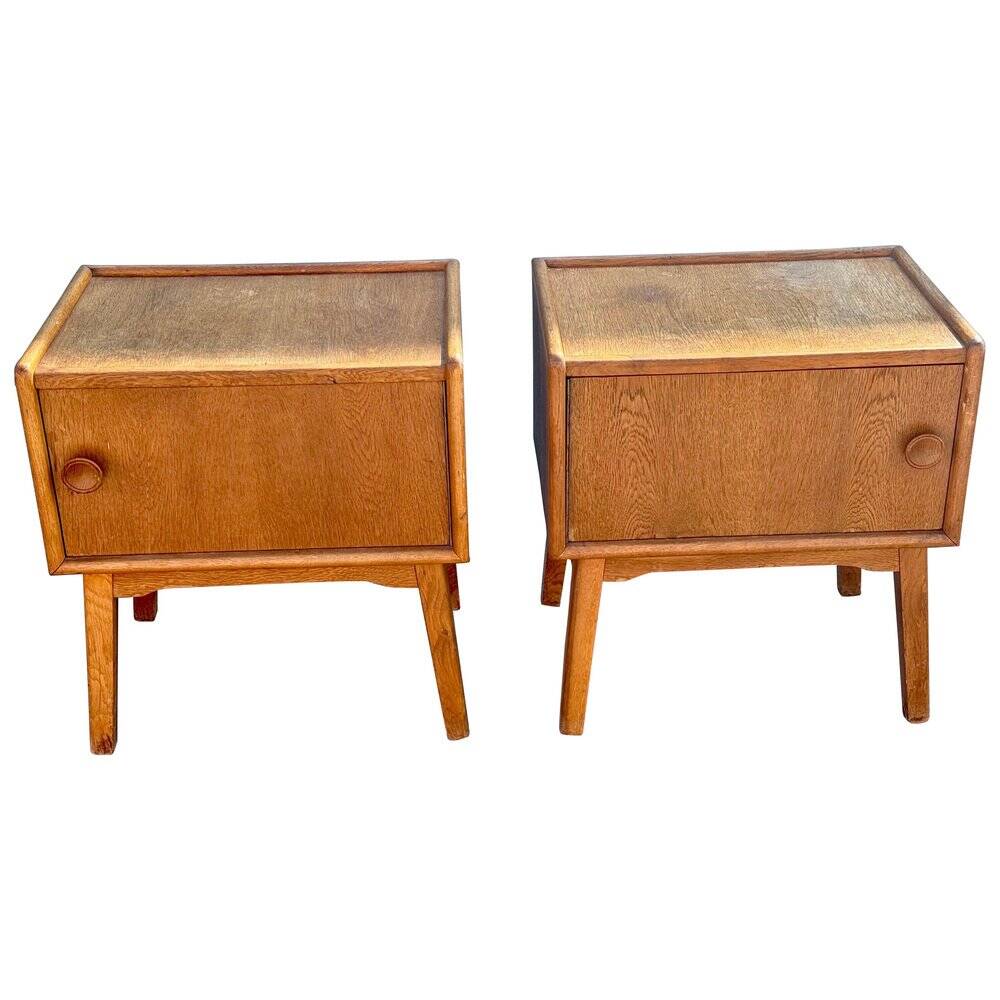 Set of 2 Danish oak bedside tables, 1940s