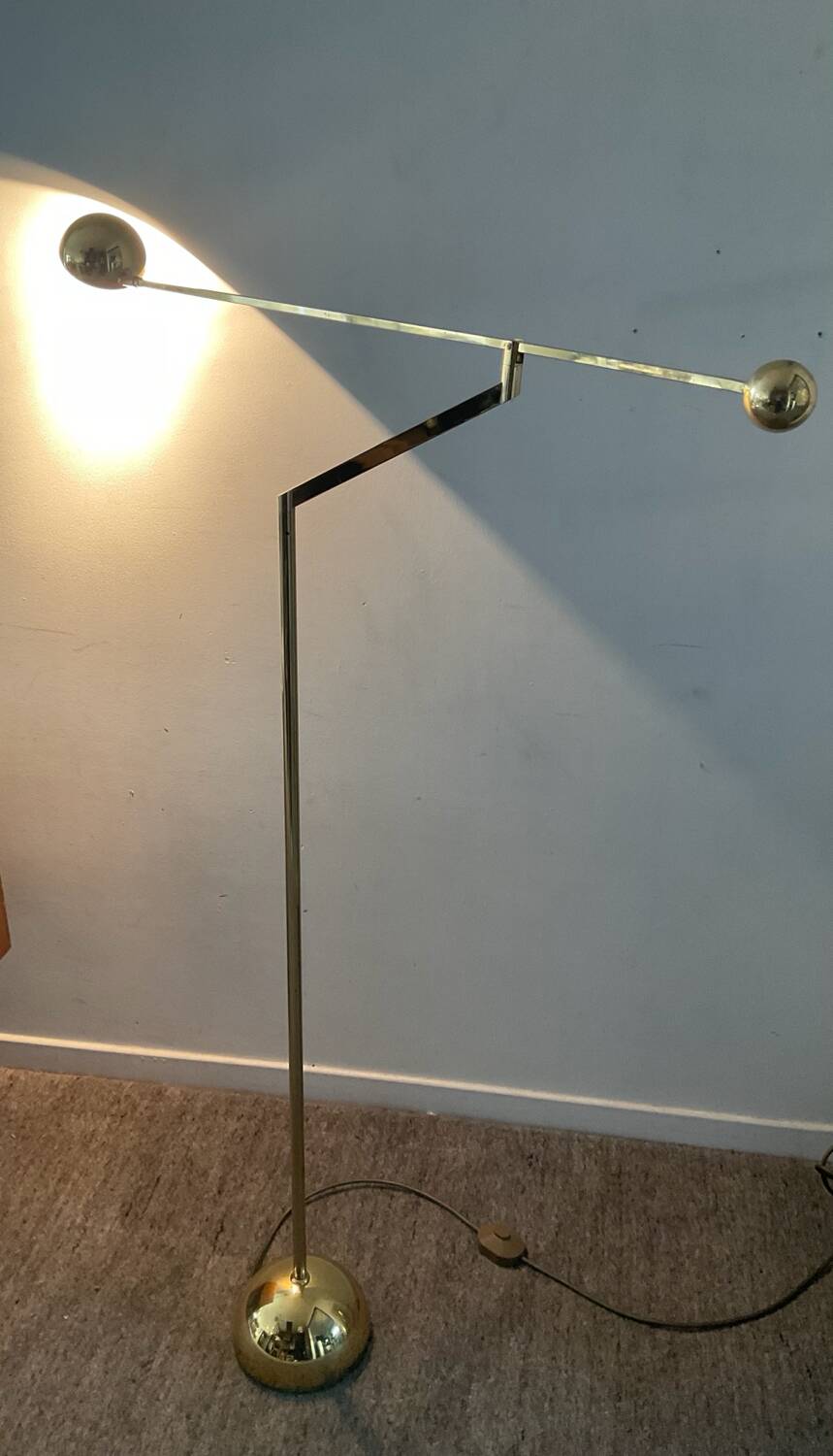 Vintage brass counterweight floor lamp