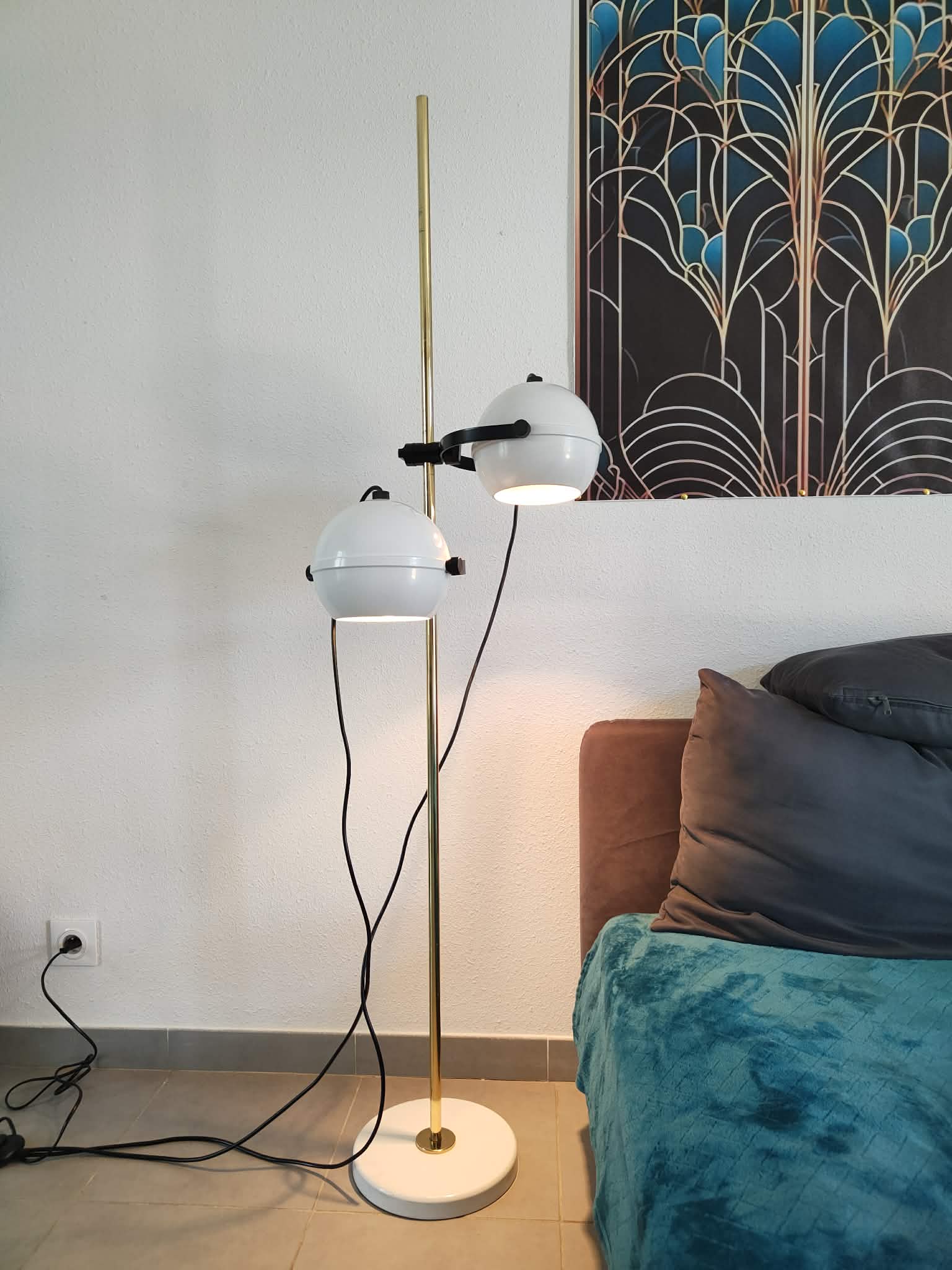 1970s vintage floor lamp eyes ball