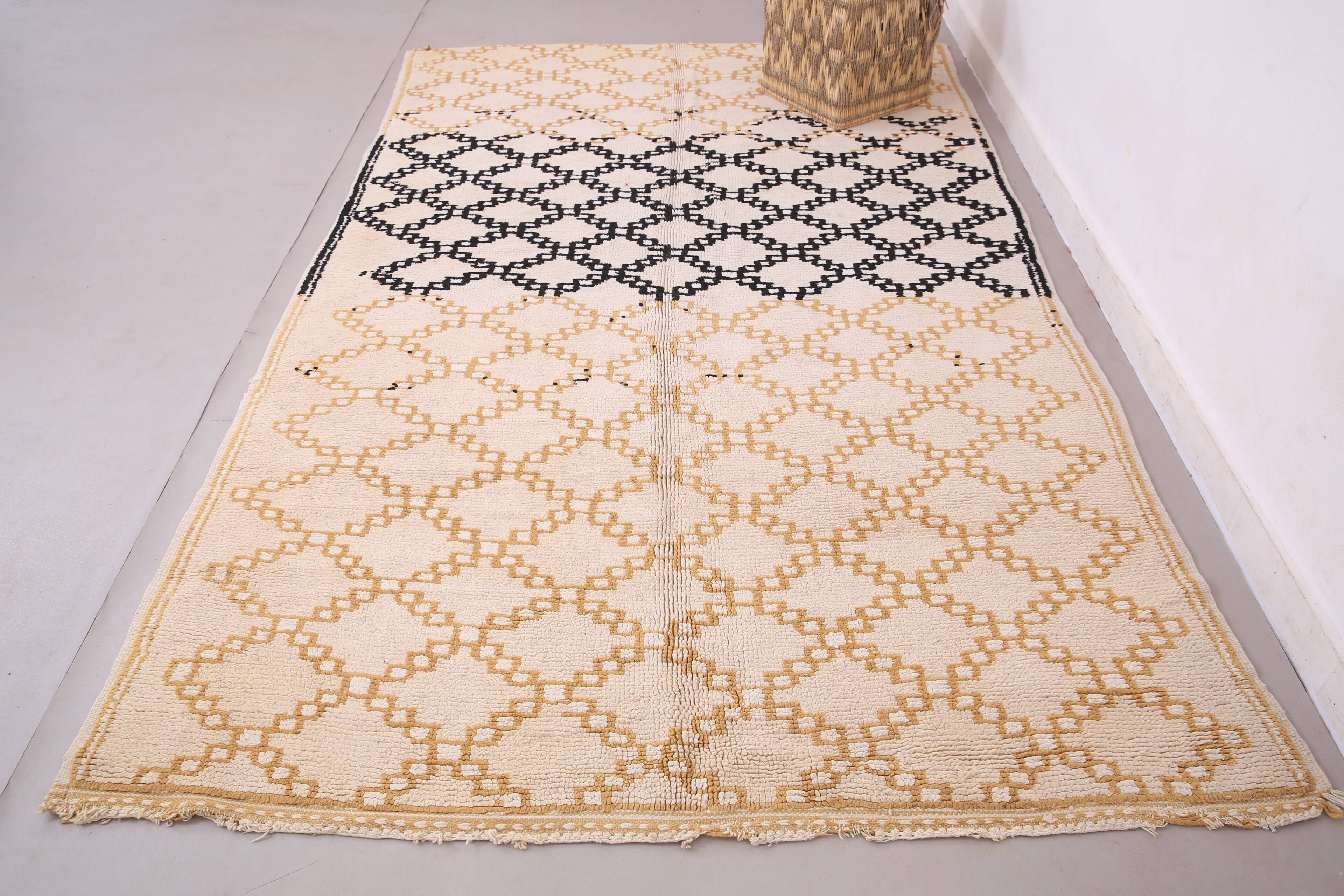 Beige Vintage Moroccan Rug 178 x 286 cm - Berber Wool Rug - Handmade Rug