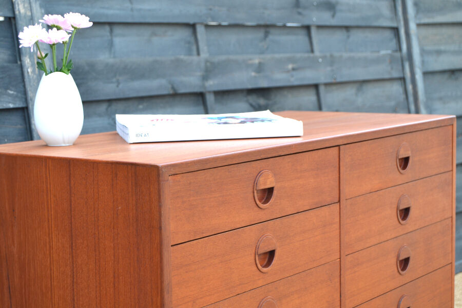 Commode à 8 tiroirs 89.5 cm
