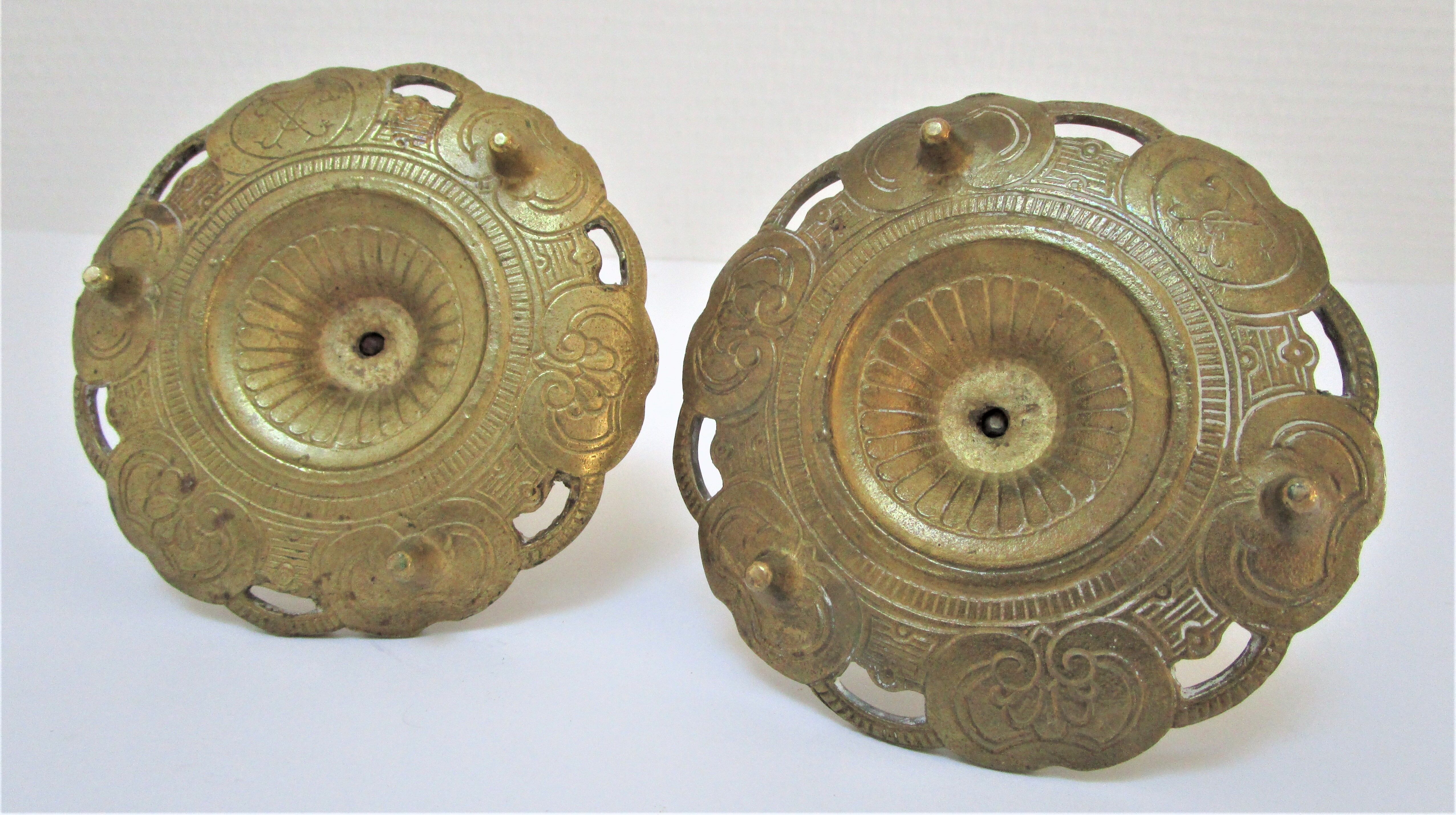 Pair of candle holders gilded bronze patinated vegetal decoration early twentieth century