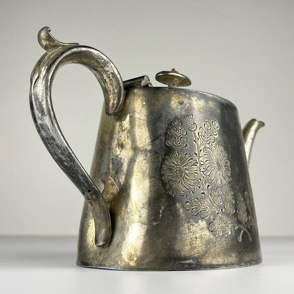 Antique silver-plated teapot from Sheffield, England, 1890-1910.