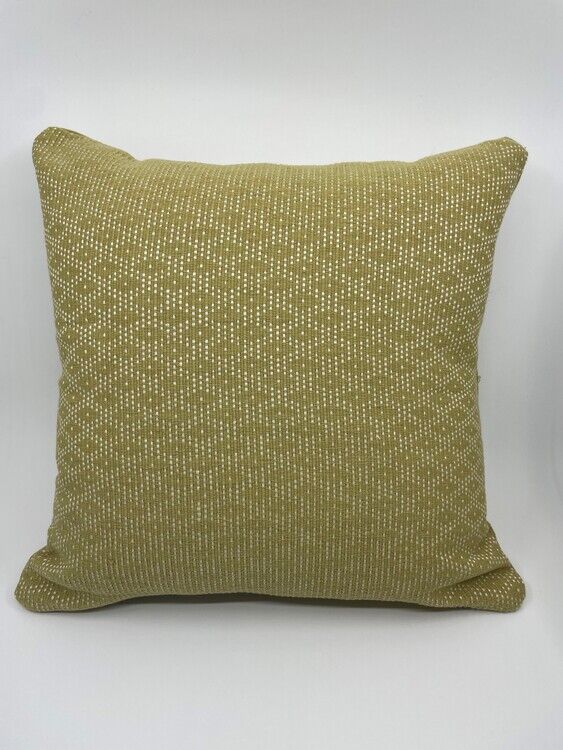 Almond green graphic cushion 40x40