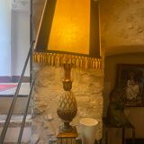 Pineapple lamp in gilded wood