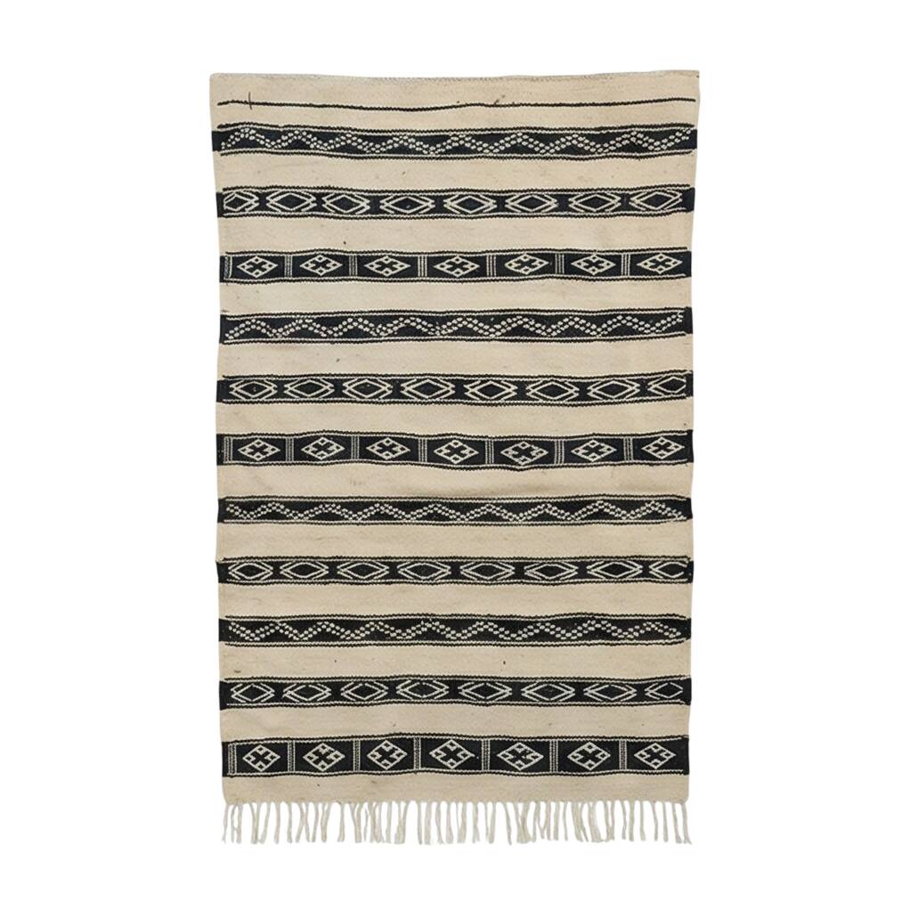 Tapis kilim ethnique blanc et noir