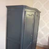 Old anthracite grey cabinet