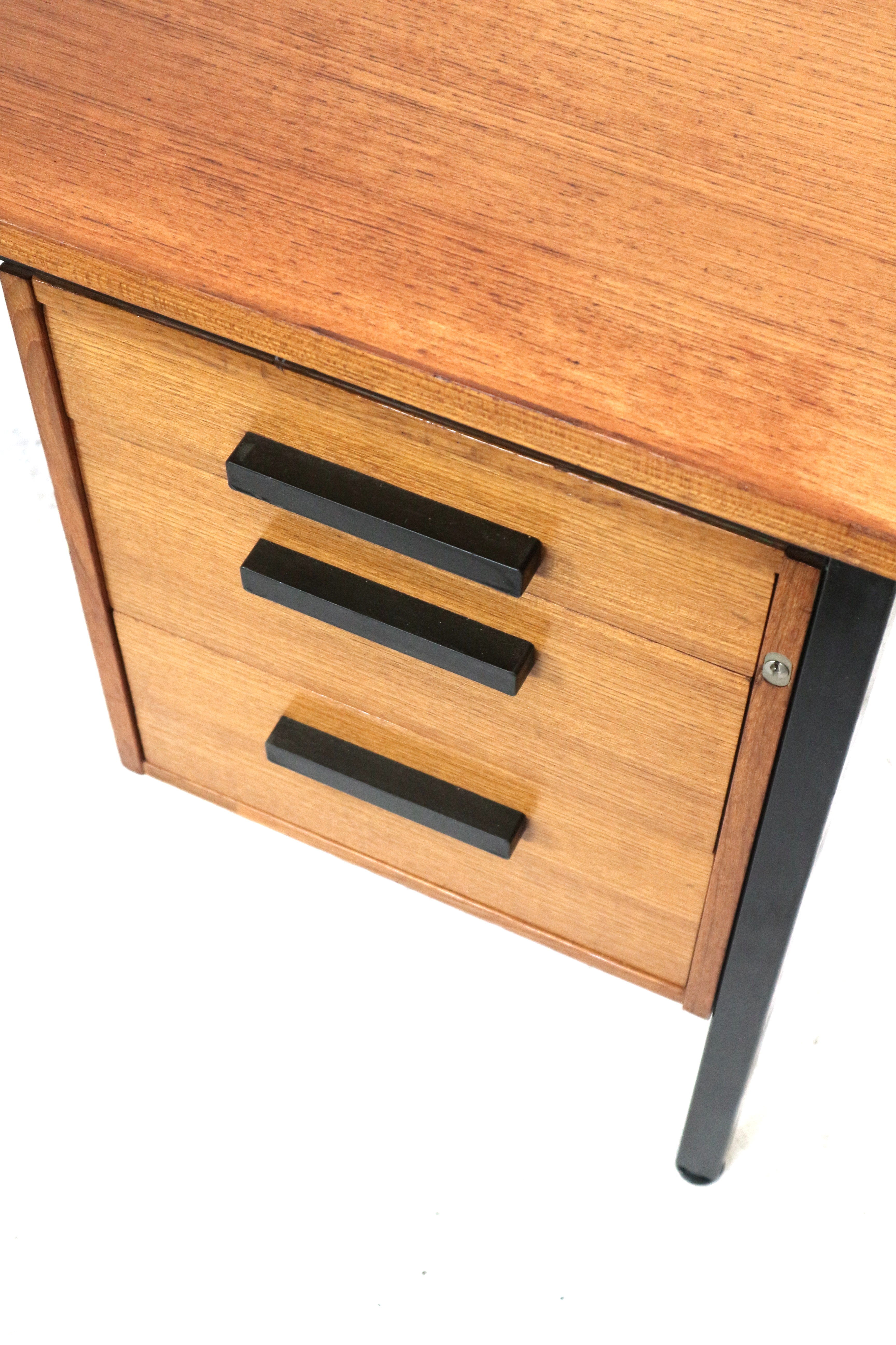 Vintage teak desk with 3 drawers from the 1960s
