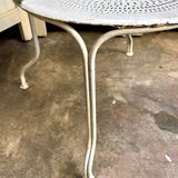 Fauteuil de jardin en fer forgé blanc