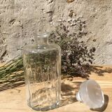 Round whiskey decanter