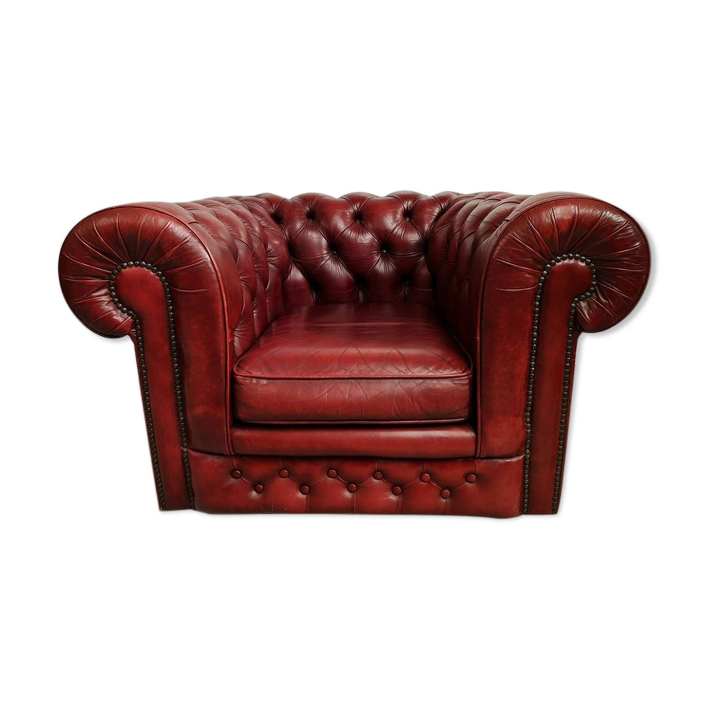Fauteuil Chesterfield cuir bordeaux clair