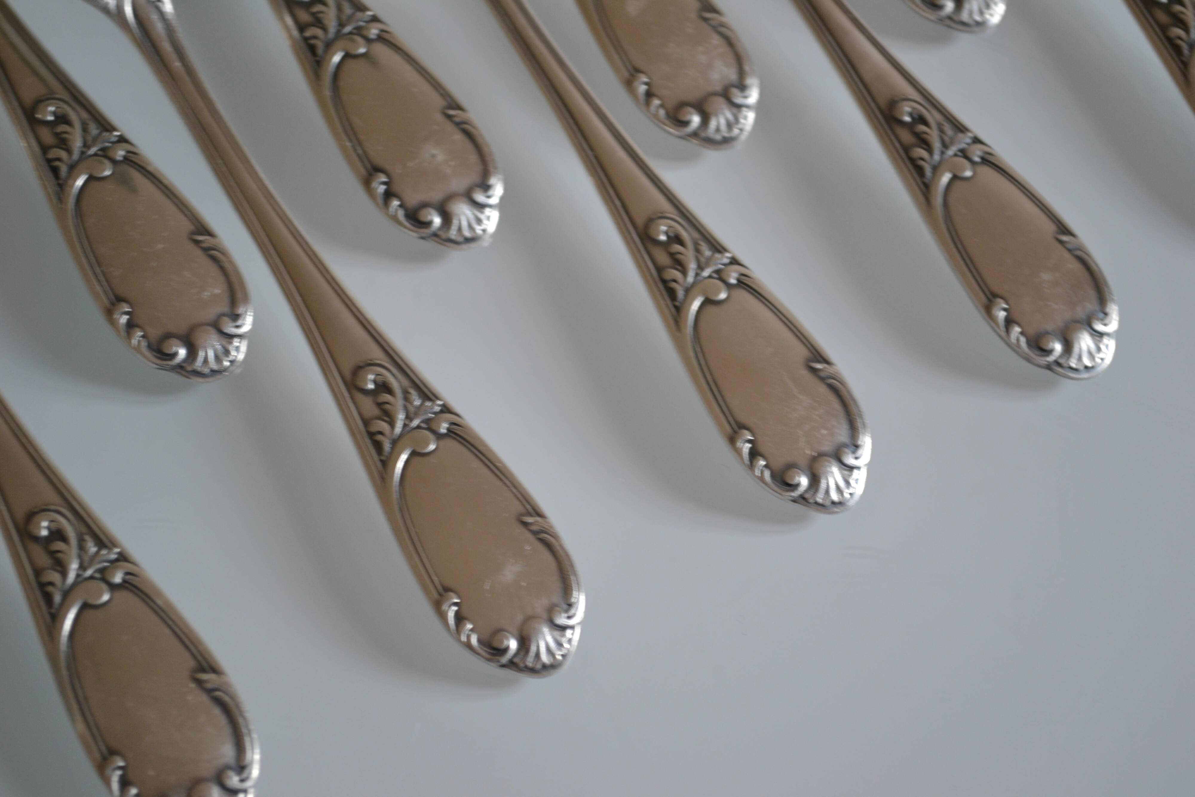 10 Frionnet François silver-plated table forks