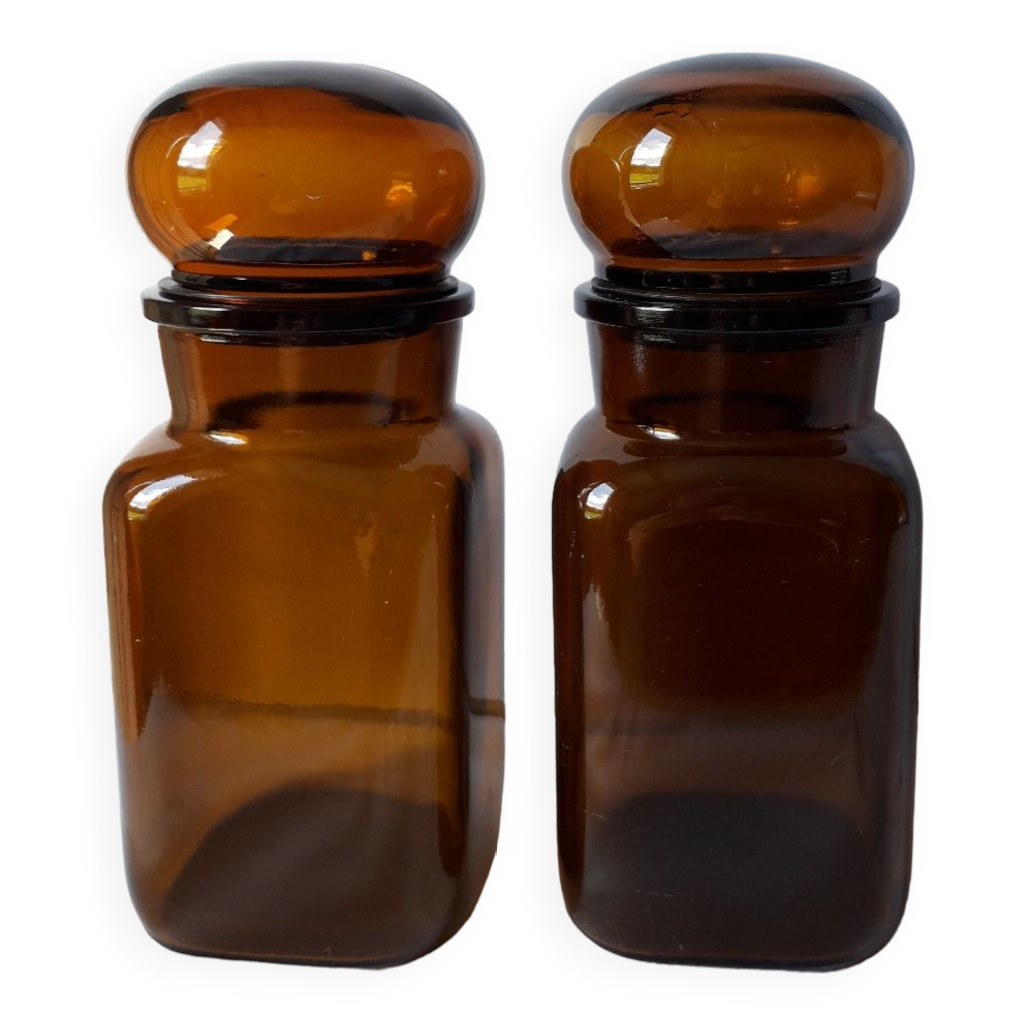 Amber jars