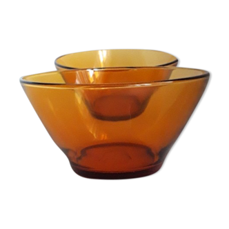 Set of amber duralex bowls