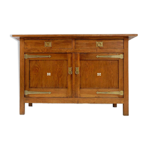 Buffet de style Art nouveau,