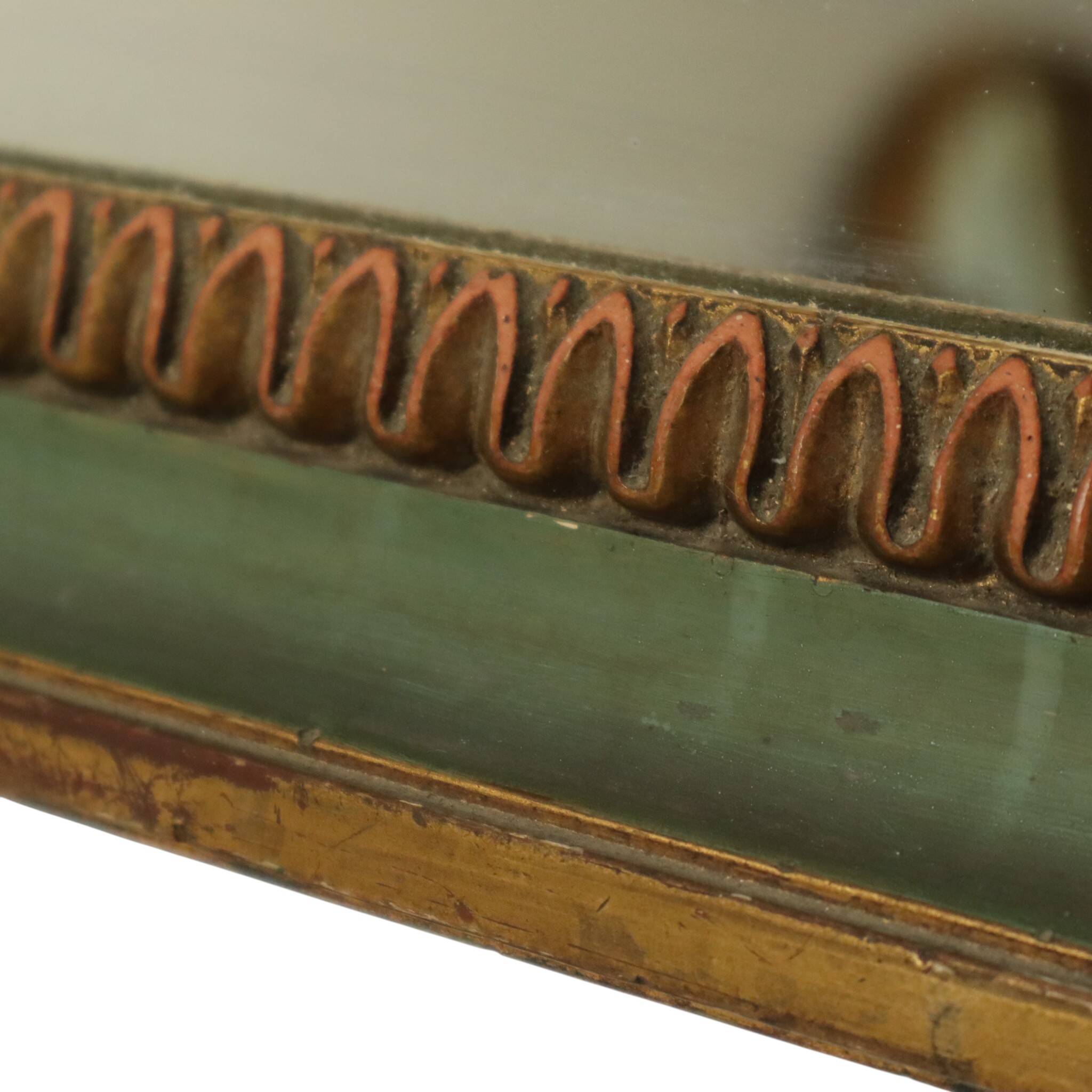 Miroir en bois doré, France, début du XXe siècle