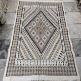 Hand-woven margoum rug in natural wool