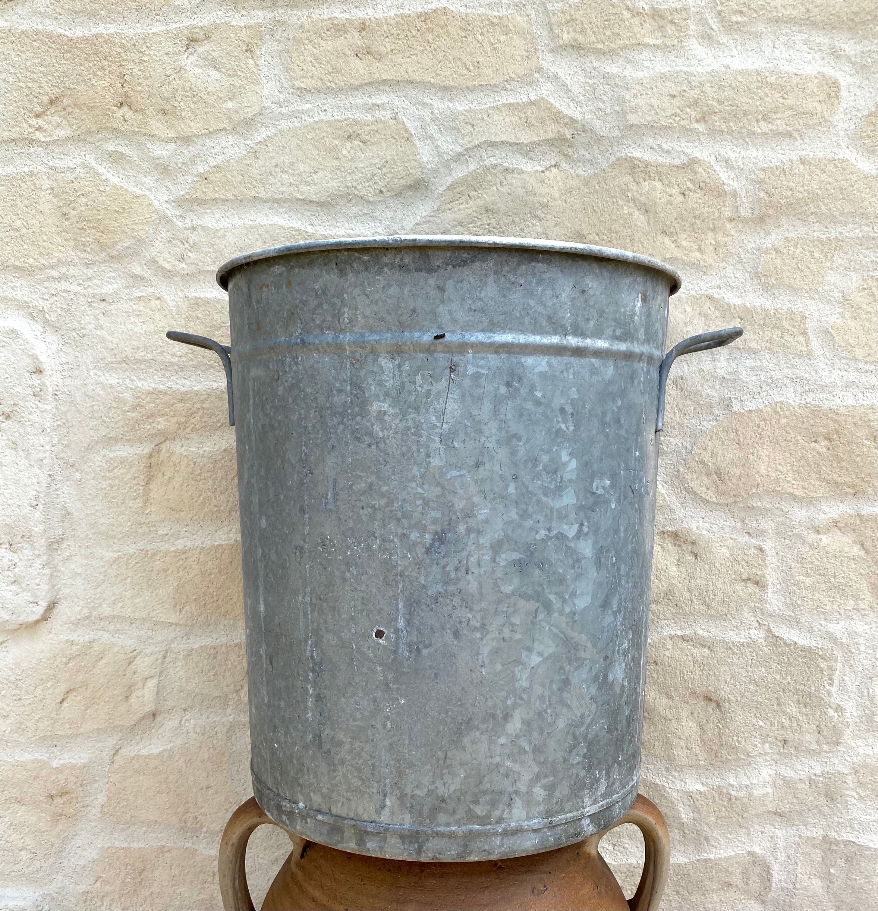 Zinc XL washing basin