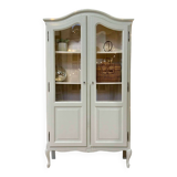 Vintage display case in Caiman green