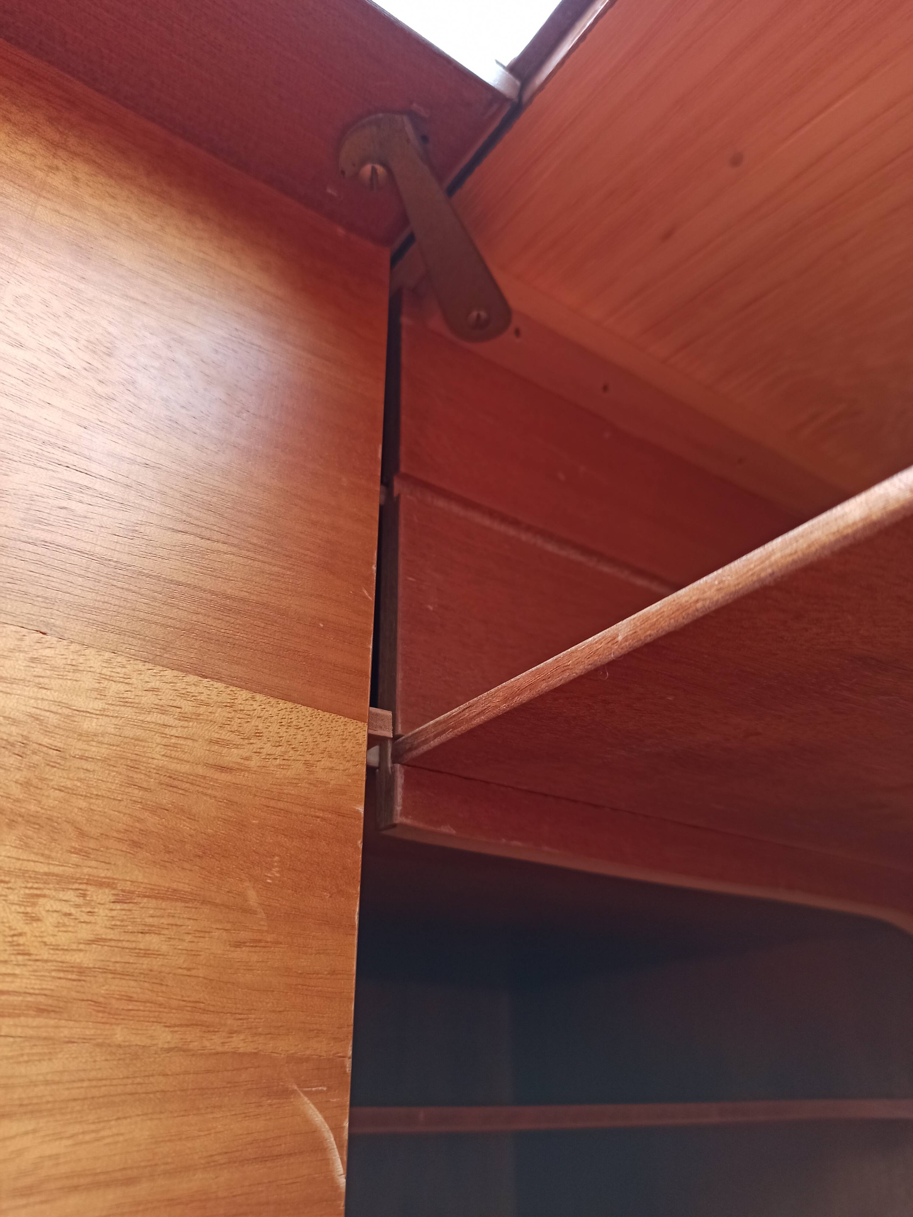 Folding desk says "Magic box" by designers Mummenthaler - Meier, Switzerland