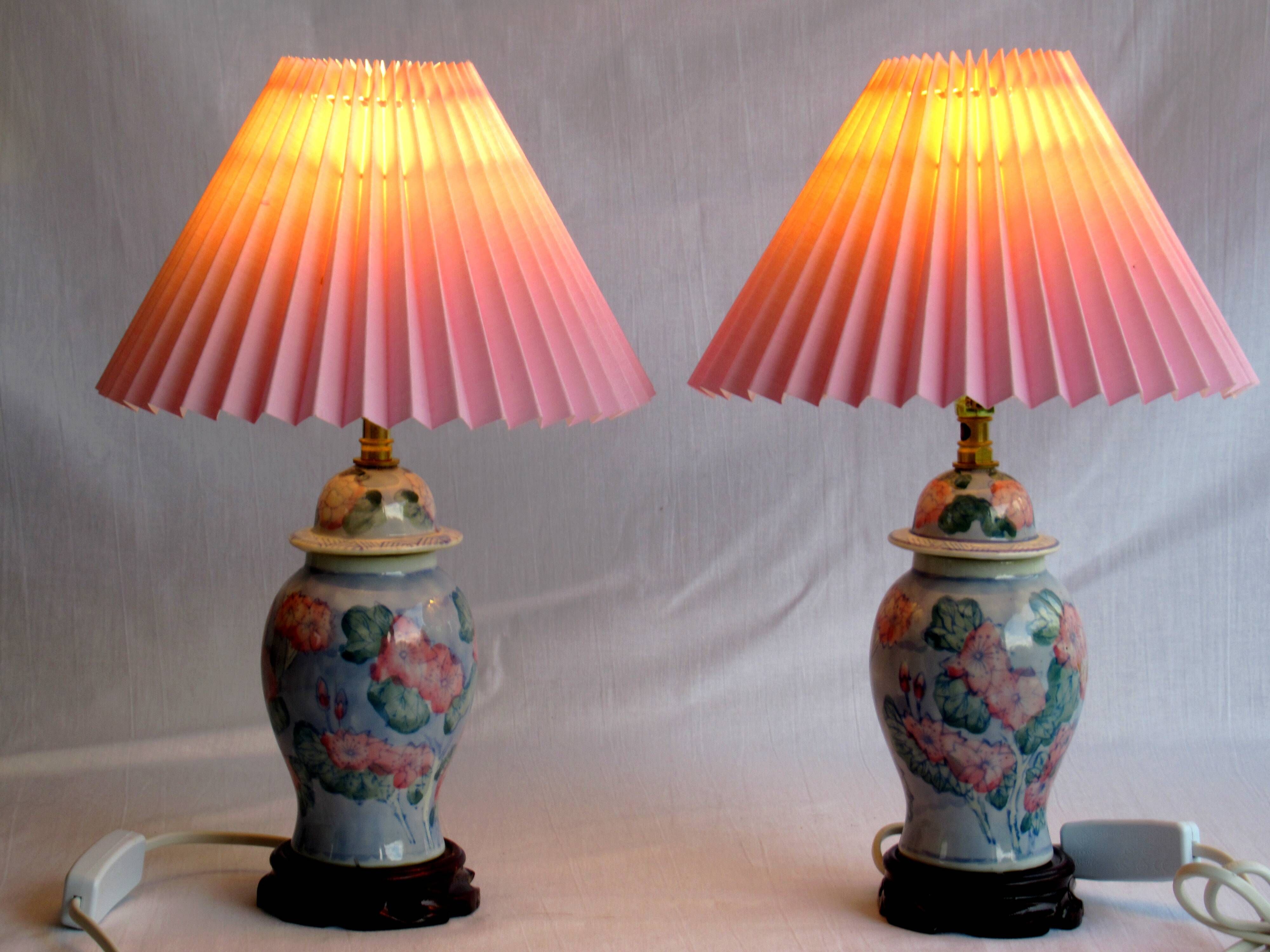 Bedroom lamps