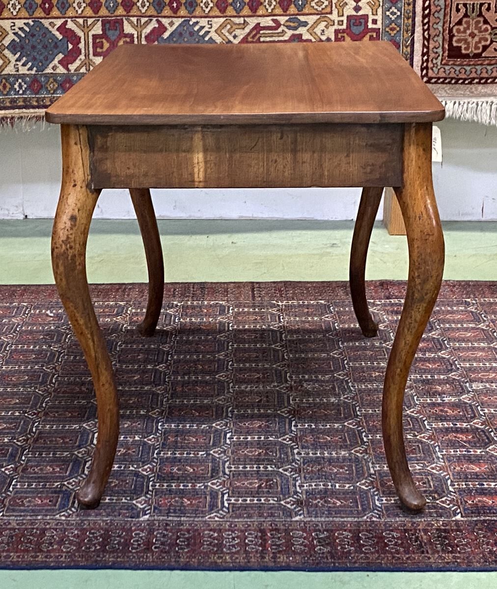English mahogany table - late 19th century
