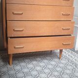 Chest of drawers 60s - spindle feet