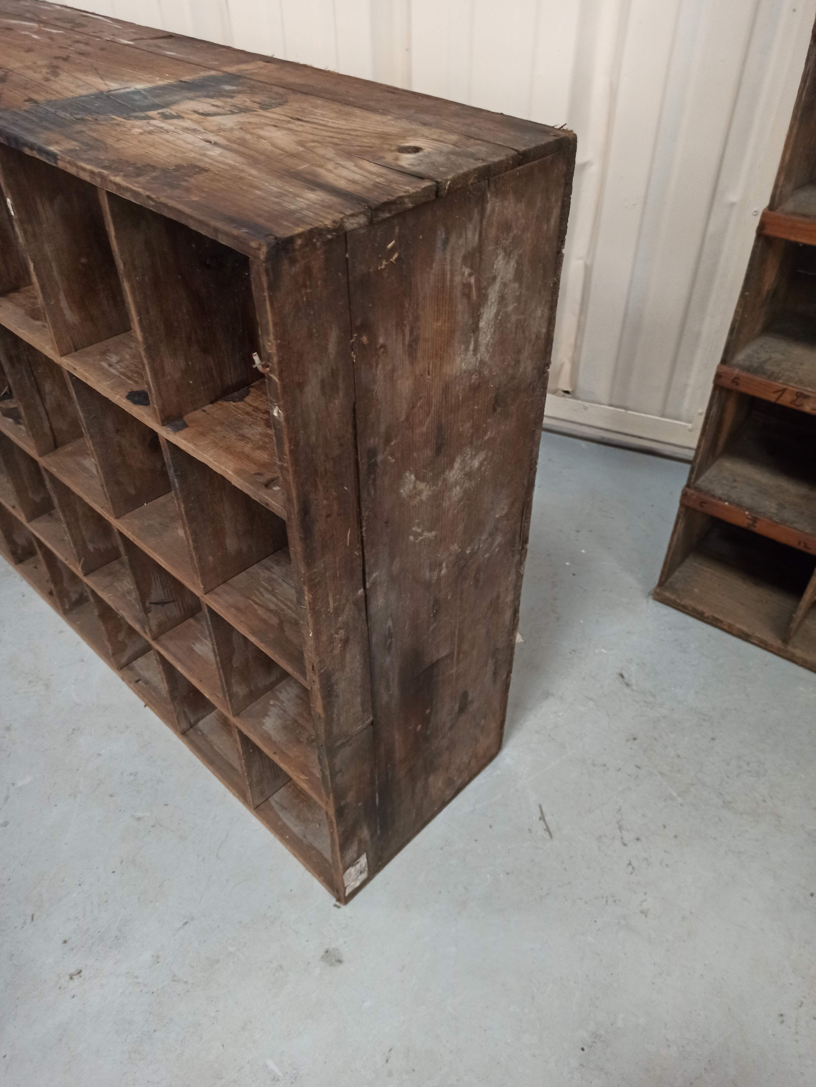 Duo of trade furniture sorting of the post shelf storage